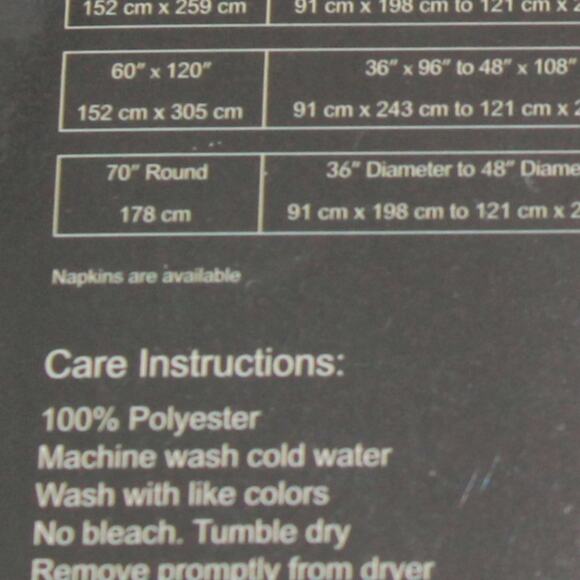 Trends Collection Royal Damask Tablecloth Oblong White Shimmer 60 in X 84 in - Picture 5 of 11